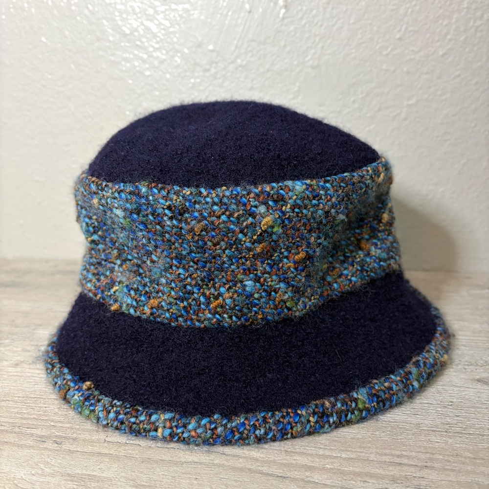 Favorite Modell Vintage Wool Tweed Bucket Hat Navy Blue Multi Color Cloche